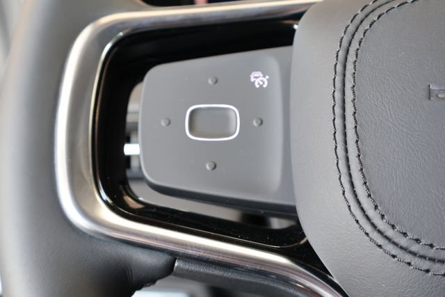 New 2026 Lincoln Nautilus Reserve AWD/4WD image 24