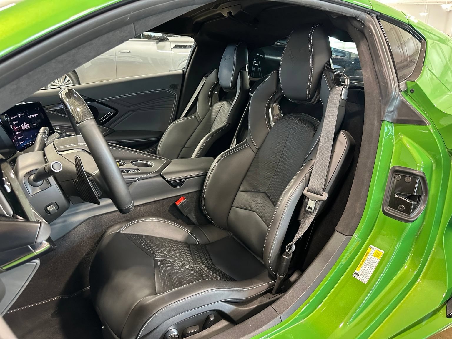 Used 2026 Chevrolet Corvette Z06 RWD image 17