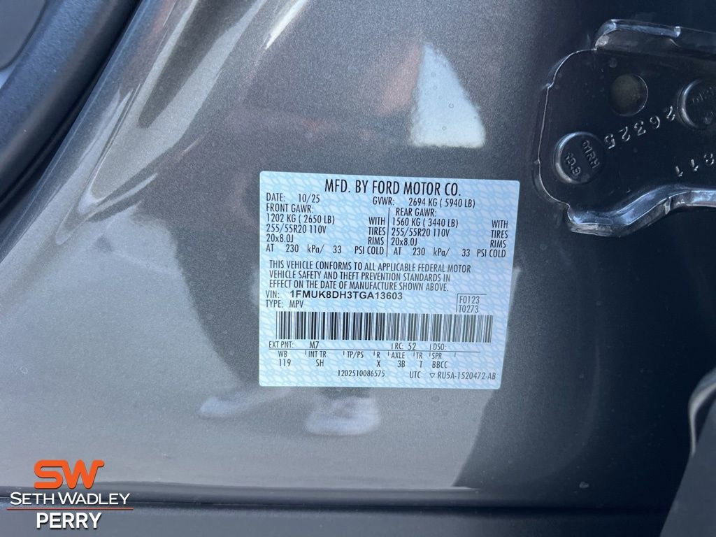 New 2026 Ford Explorer Active w/ Active Comfort Package image 25