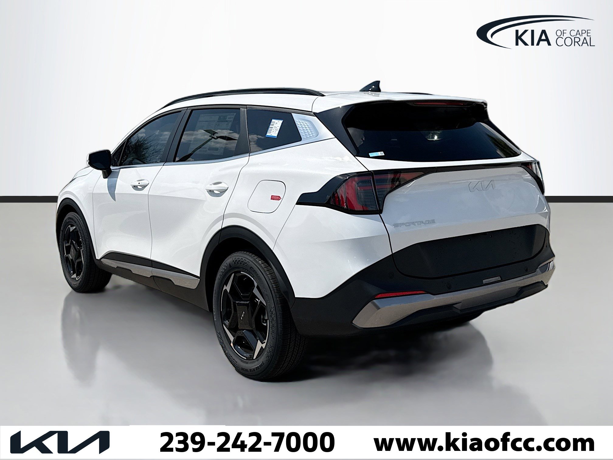 New 2026 Kia Sportage EX image 3