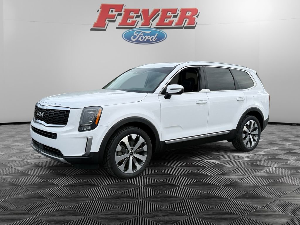 Used 2022 Kia Telluride S image 1