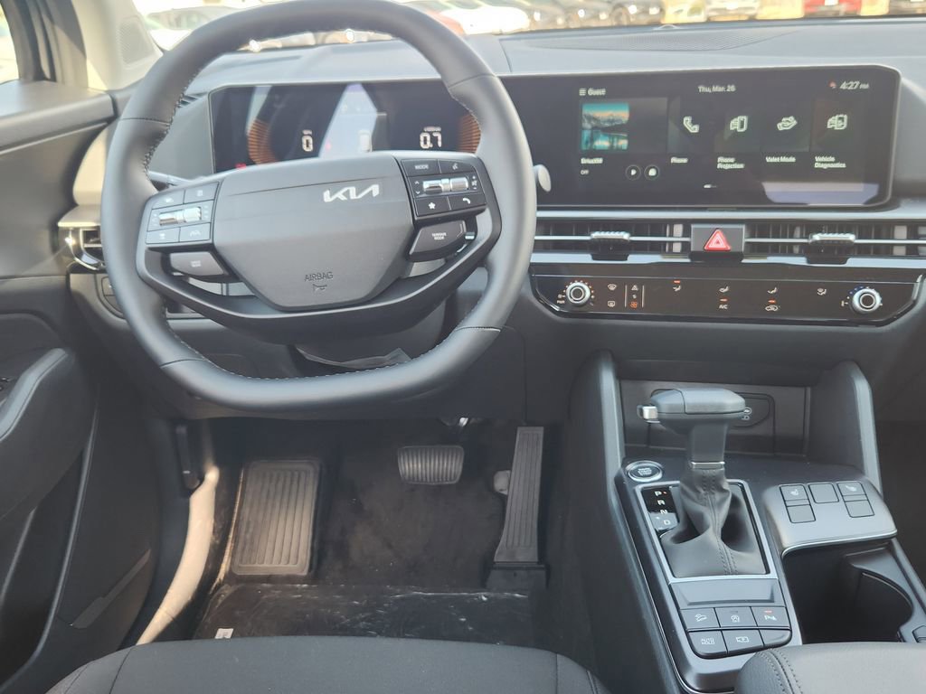 New 2026 Kia Sportage LX image 11