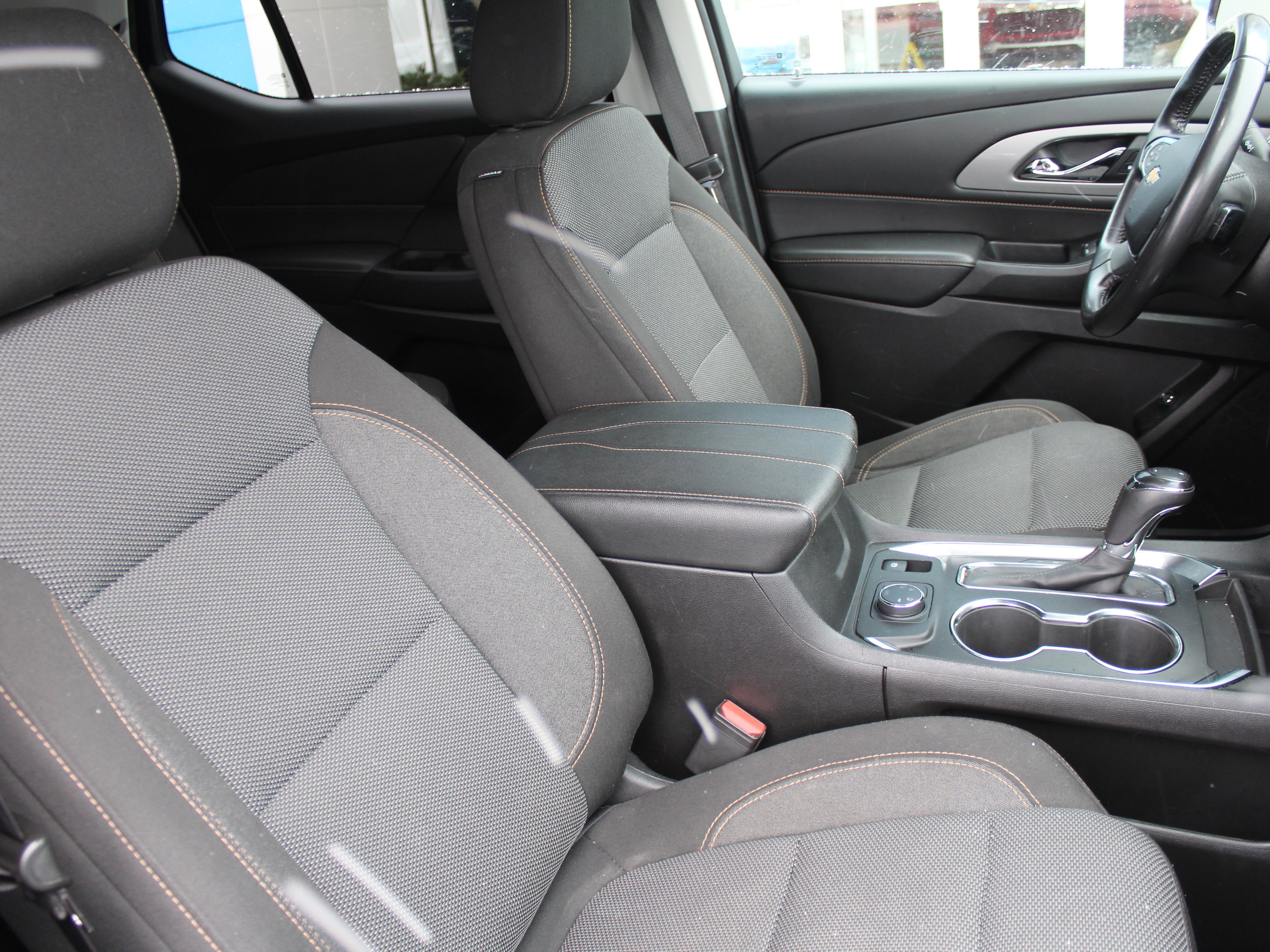Used 2019 Chevrolet Traverse LT w/ LPO, Floor Liner Package image 30