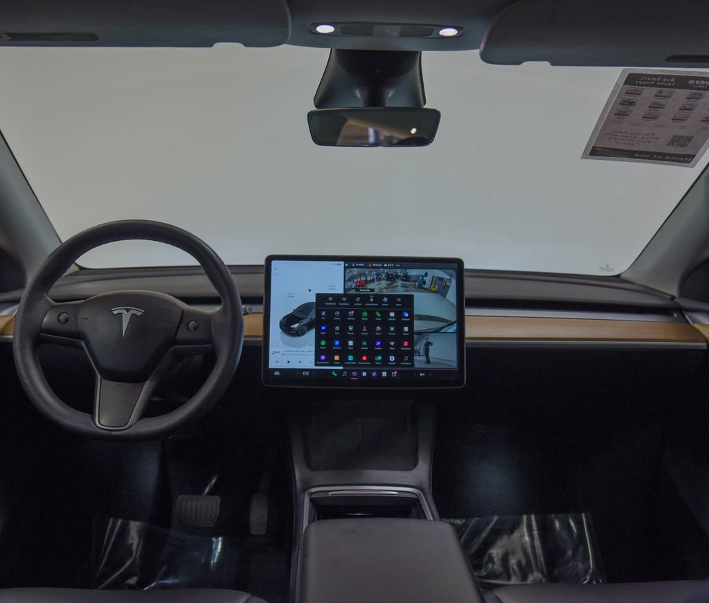 Used 2023 Tesla Model Y Long Range image 25