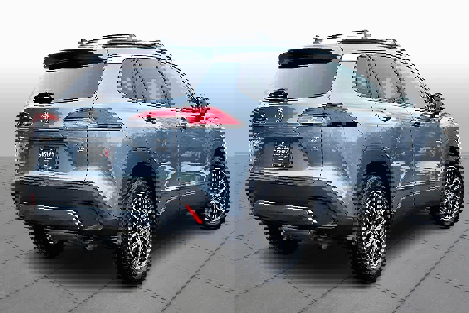 Used 2026 Toyota Corolla Cross XLE w/ Convenience Package image 13