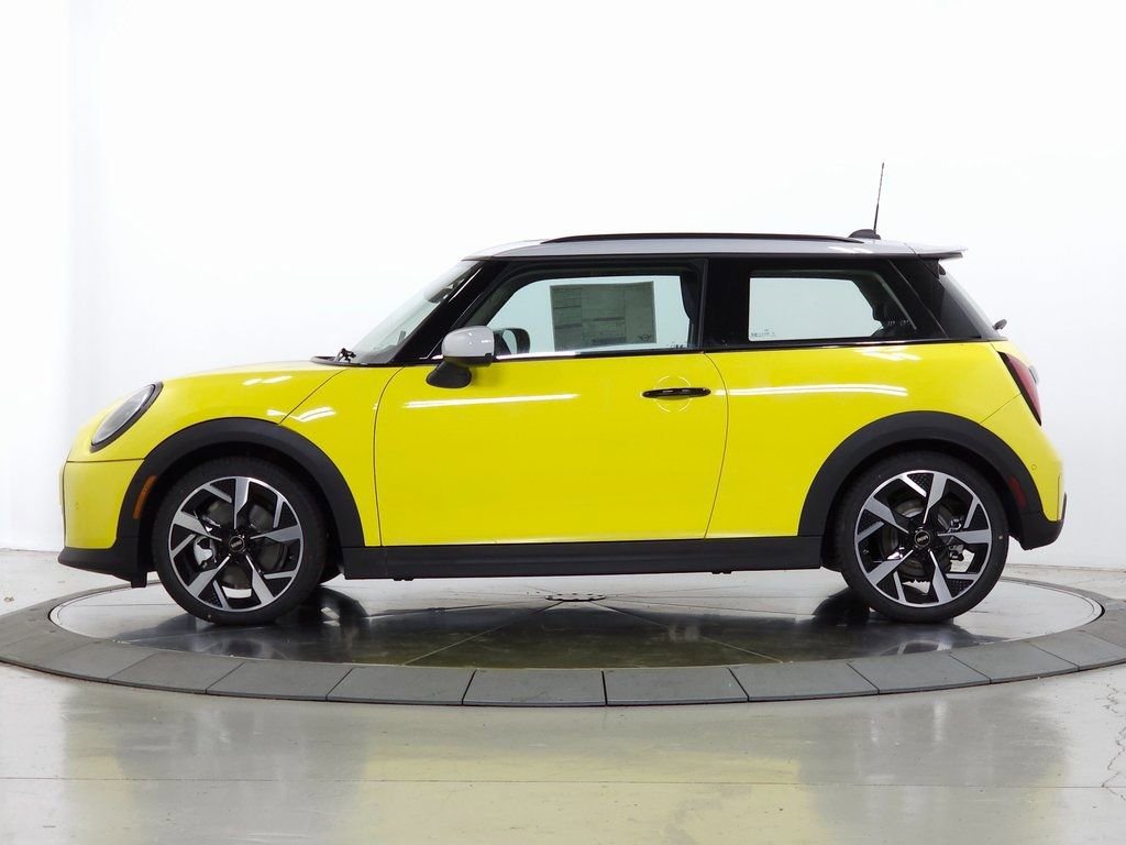 Used 2025 MINI Cooper S image 5