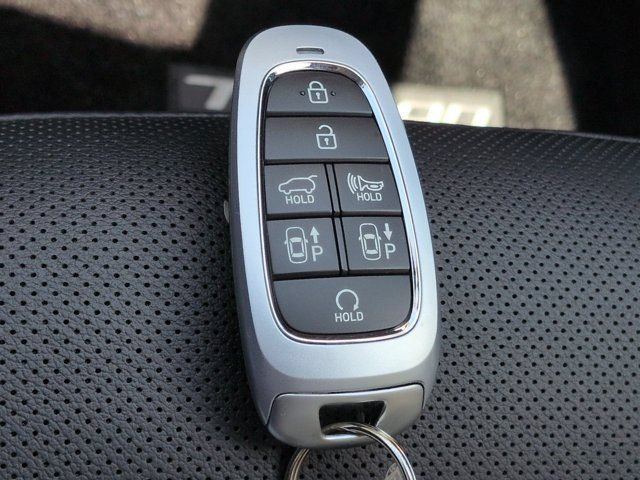 Certified 2023 Hyundai Tucson Limited FWD image 30