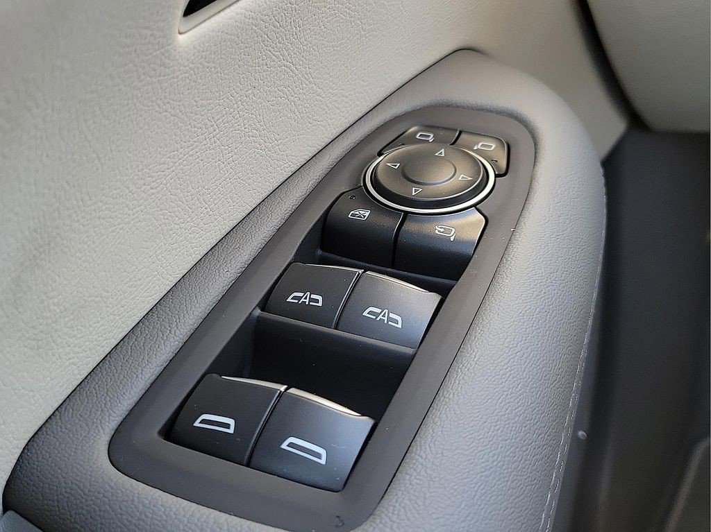 Certified 2025 Cadillac XT5 Premium Luxury w/ Technology Package image 11