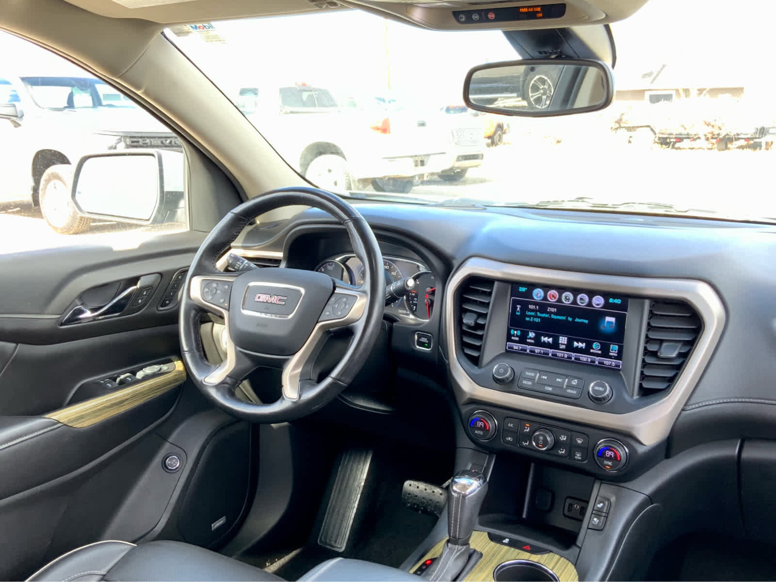 Used 2019 GMC Acadia Denali image 35
