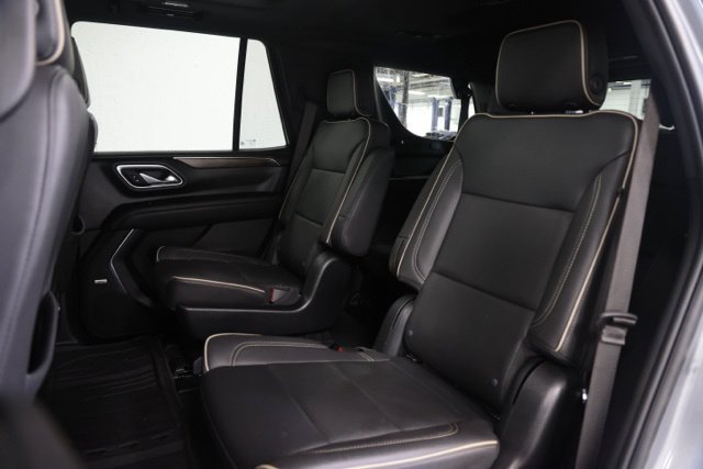 Used 2023 Chevrolet Tahoe Premier w/ Premium Package 2 AWD/4WD image 32