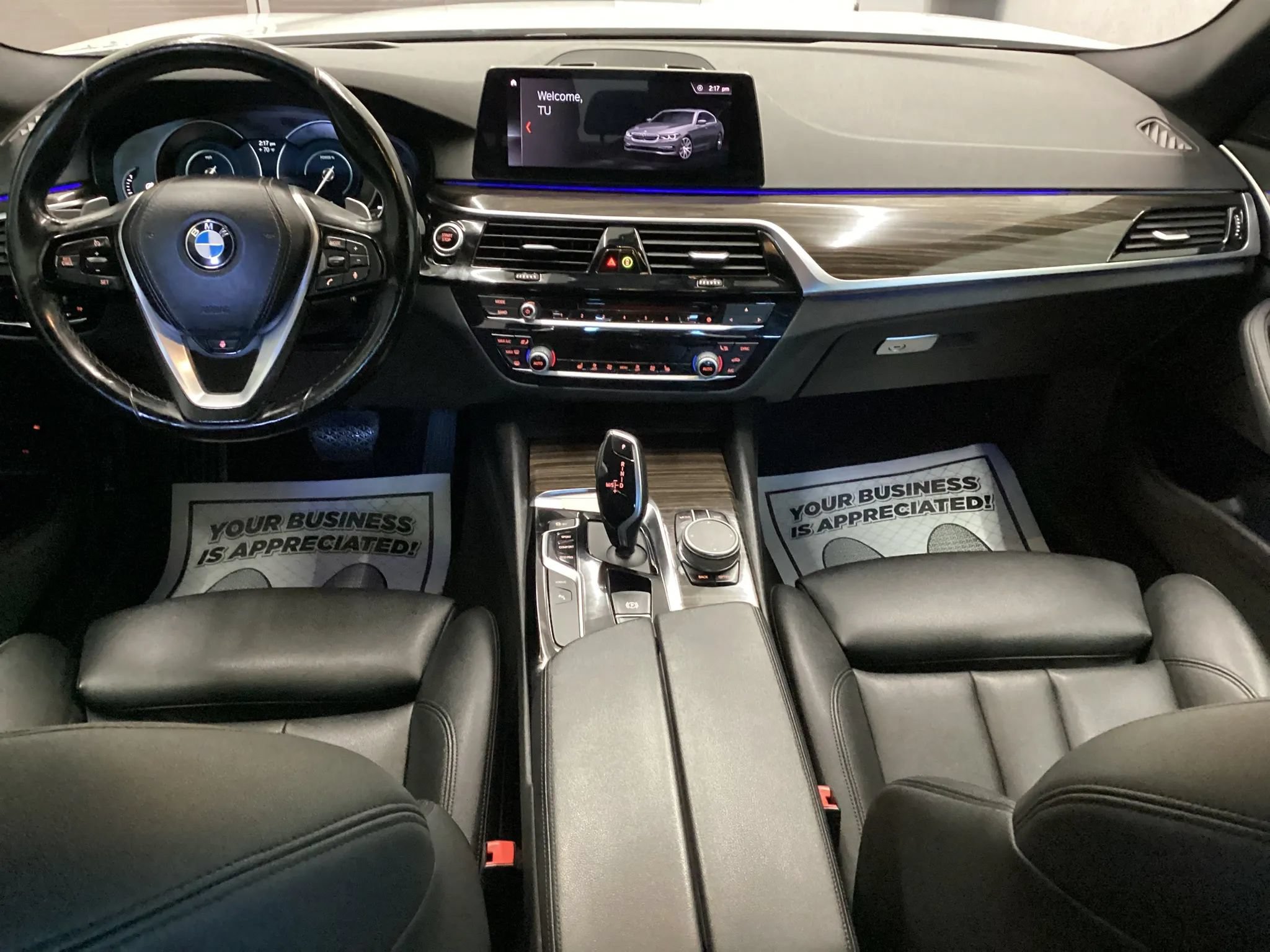 Used 2019 BMW 530e xDrive w/ Convenience Package AWD/4WD image 16
