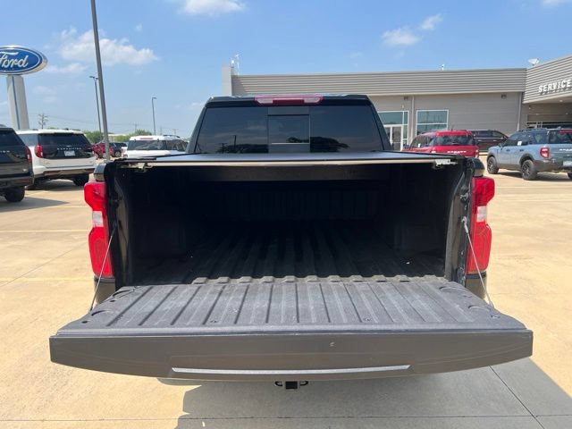 Used 2025 Chevrolet Silverado 1500 LT Trail Boss w/ Convenience Package II AWD/4WD image 18