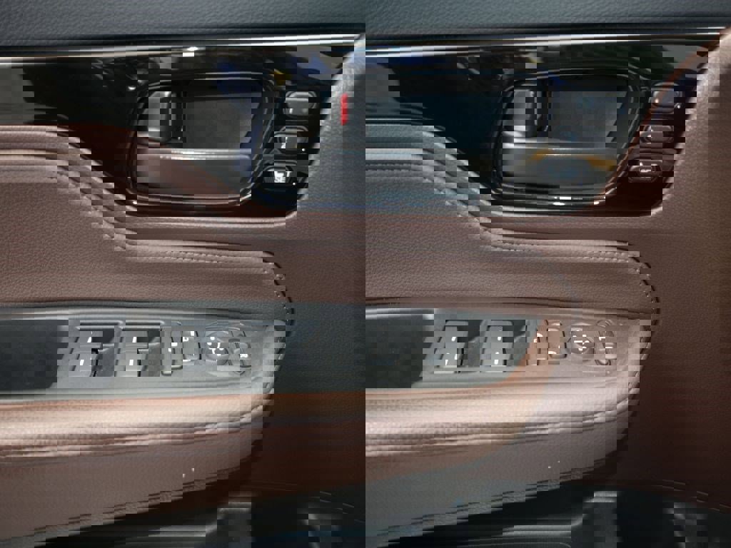 Used 2026 Honda Odyssey Touring image 14