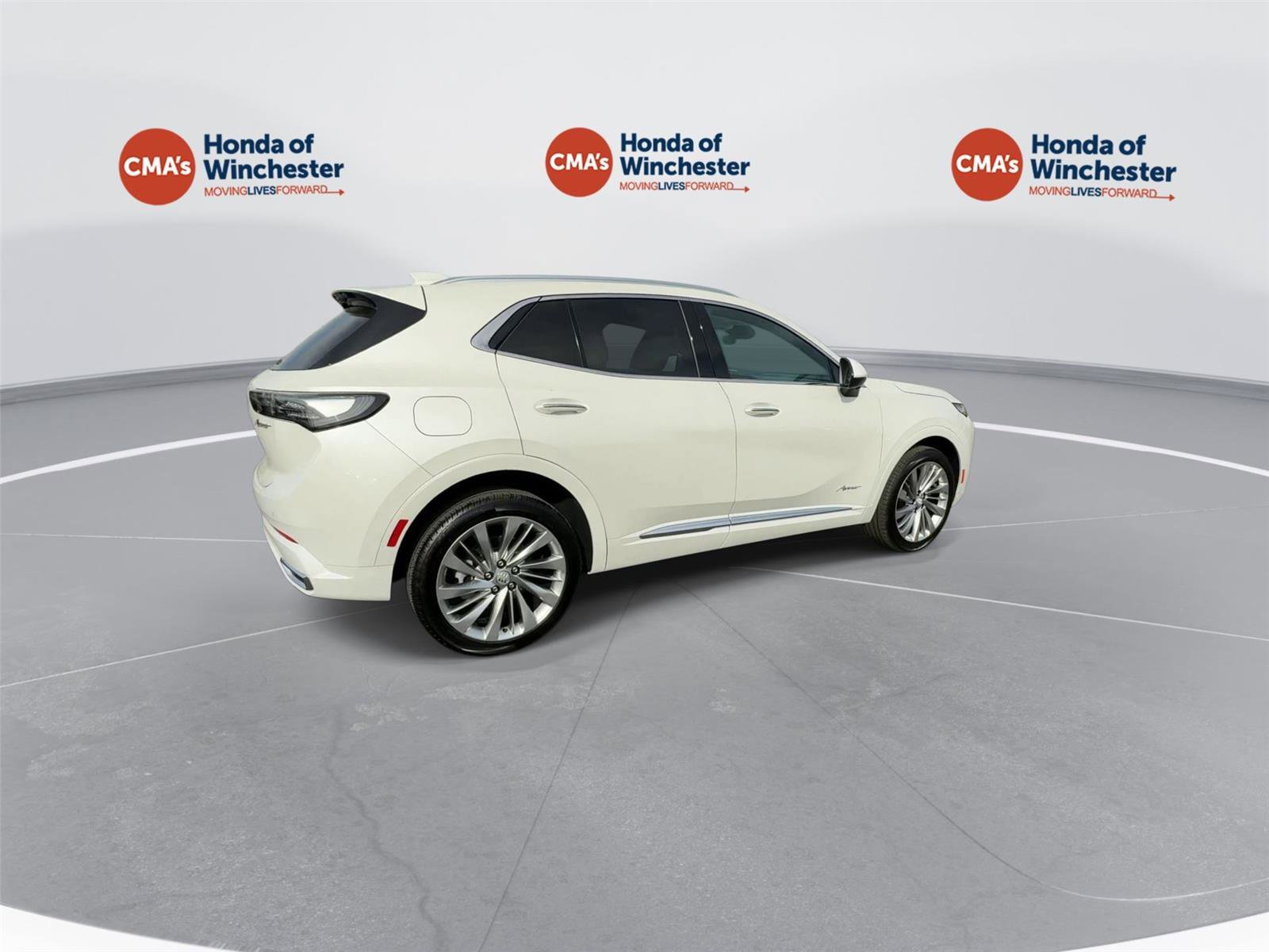 Used 2024 Buick Envision Avenir image 8