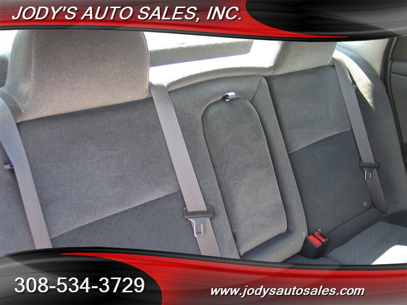 Used 2016 Chevrolet Impala LT FWD image 24