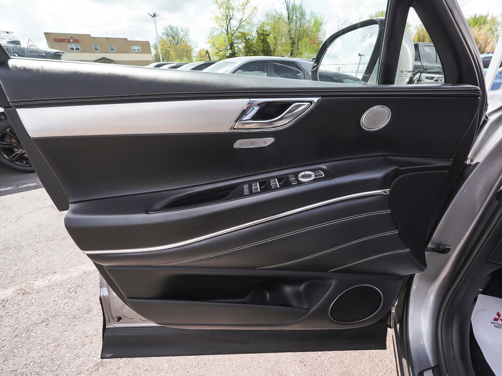 Used 2021 Genesis GV80 2.5T Select AWD/4WD image 9