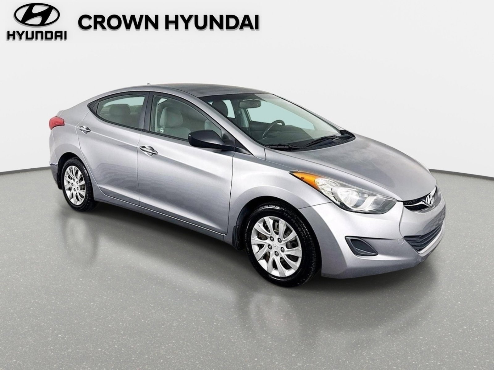 Used 2012 Hyundai Elantra GLS FWD image 3