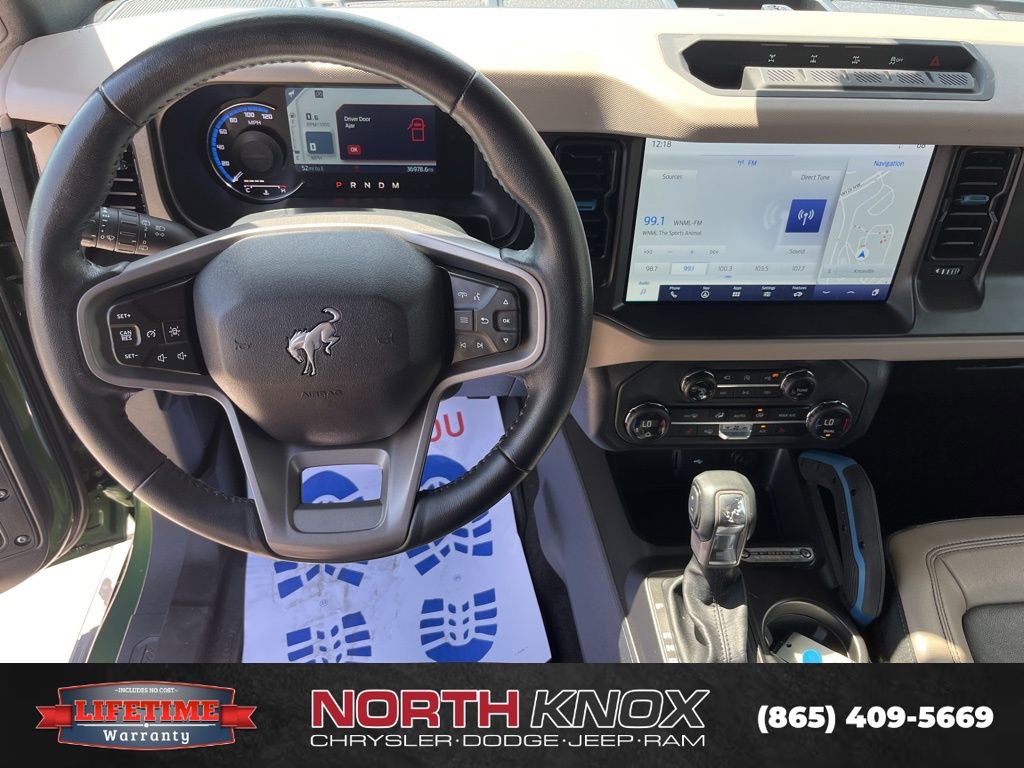 Used 2023 Ford Bronco Wildtrak image 7