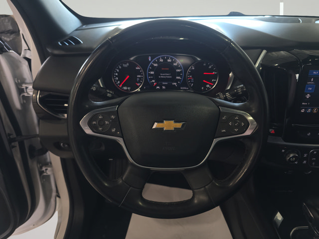 Used 2023 Chevrolet Traverse High Country AWD/4WD image 14