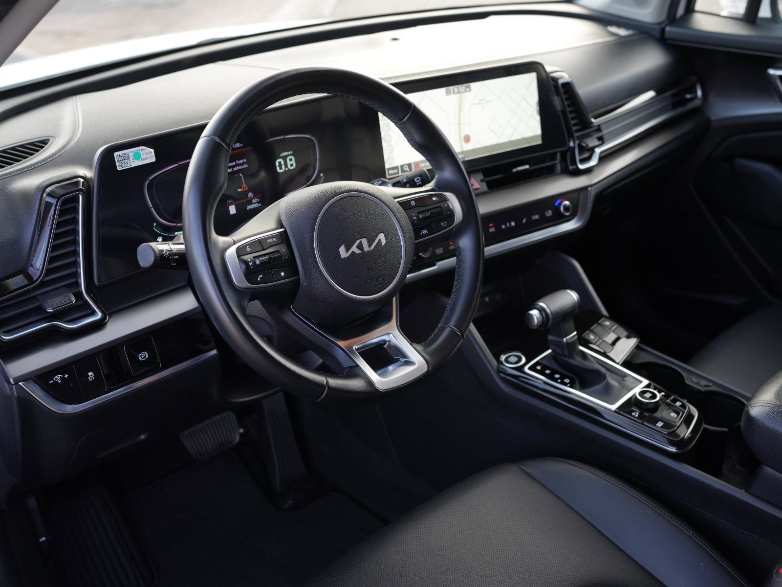 Used 2023 Kia Sportage EX image 15