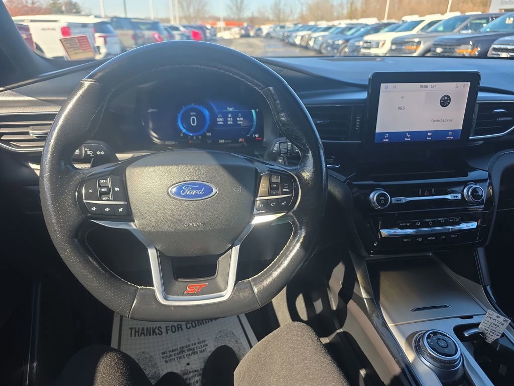 Used 2022 Ford Explorer ST image 24