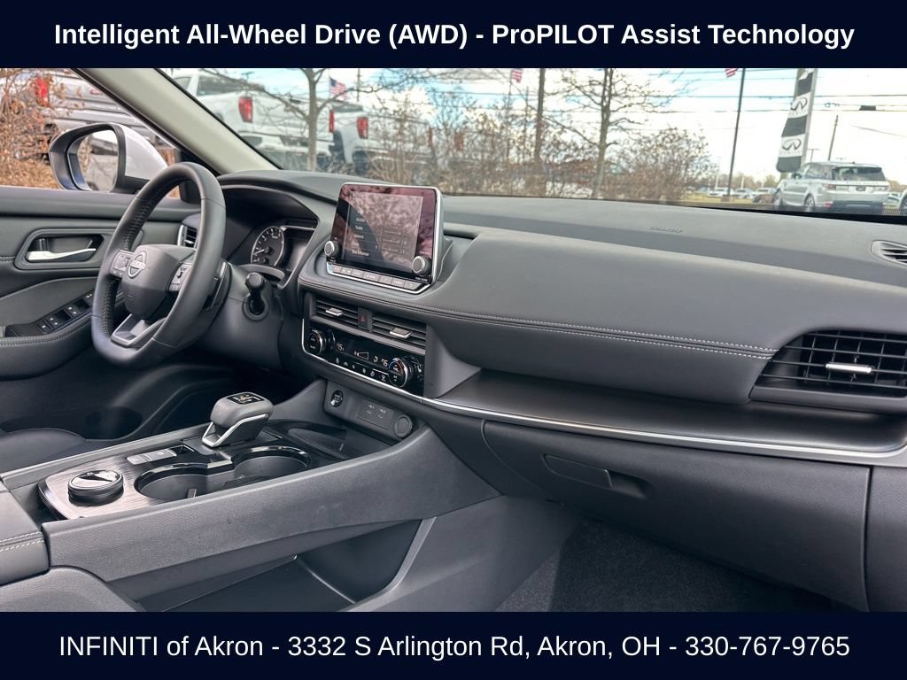 Used 2026 Nissan Rogue SV w/ SV Premium Package AWD/4WD image 23