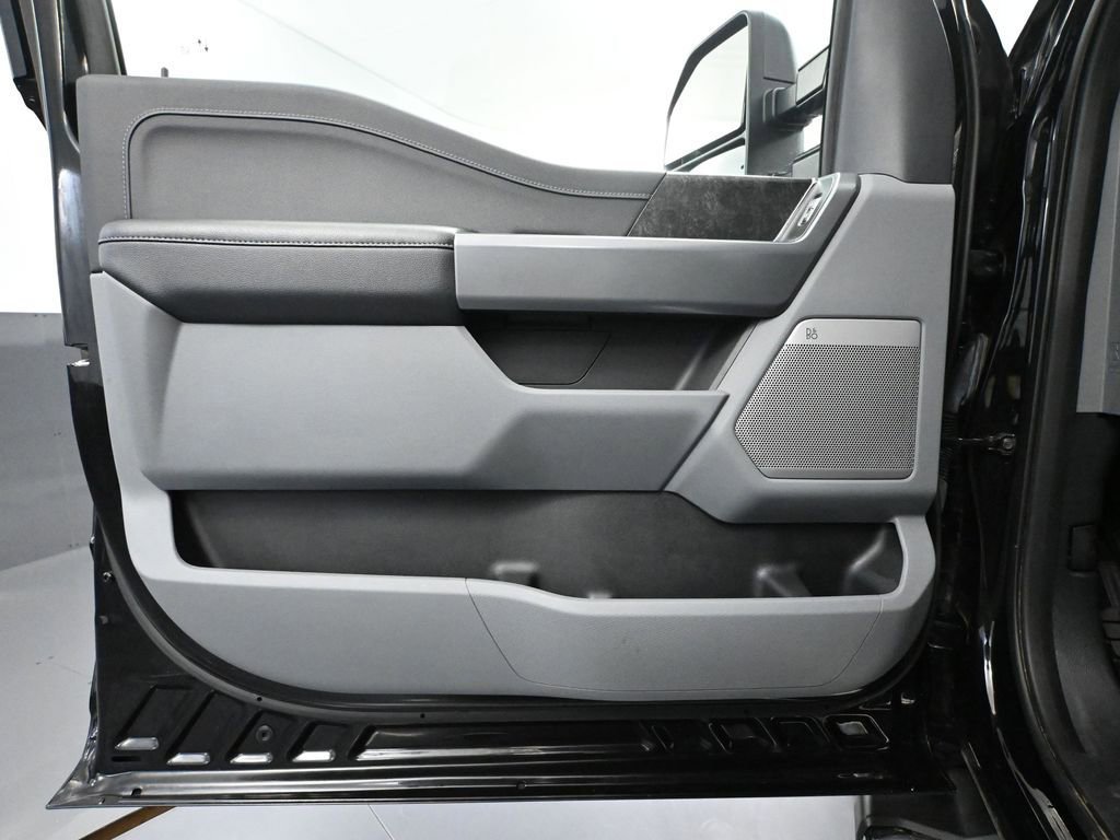 Used 2022 Ford F150 XLT w/ Equipment Group 302A High image 22