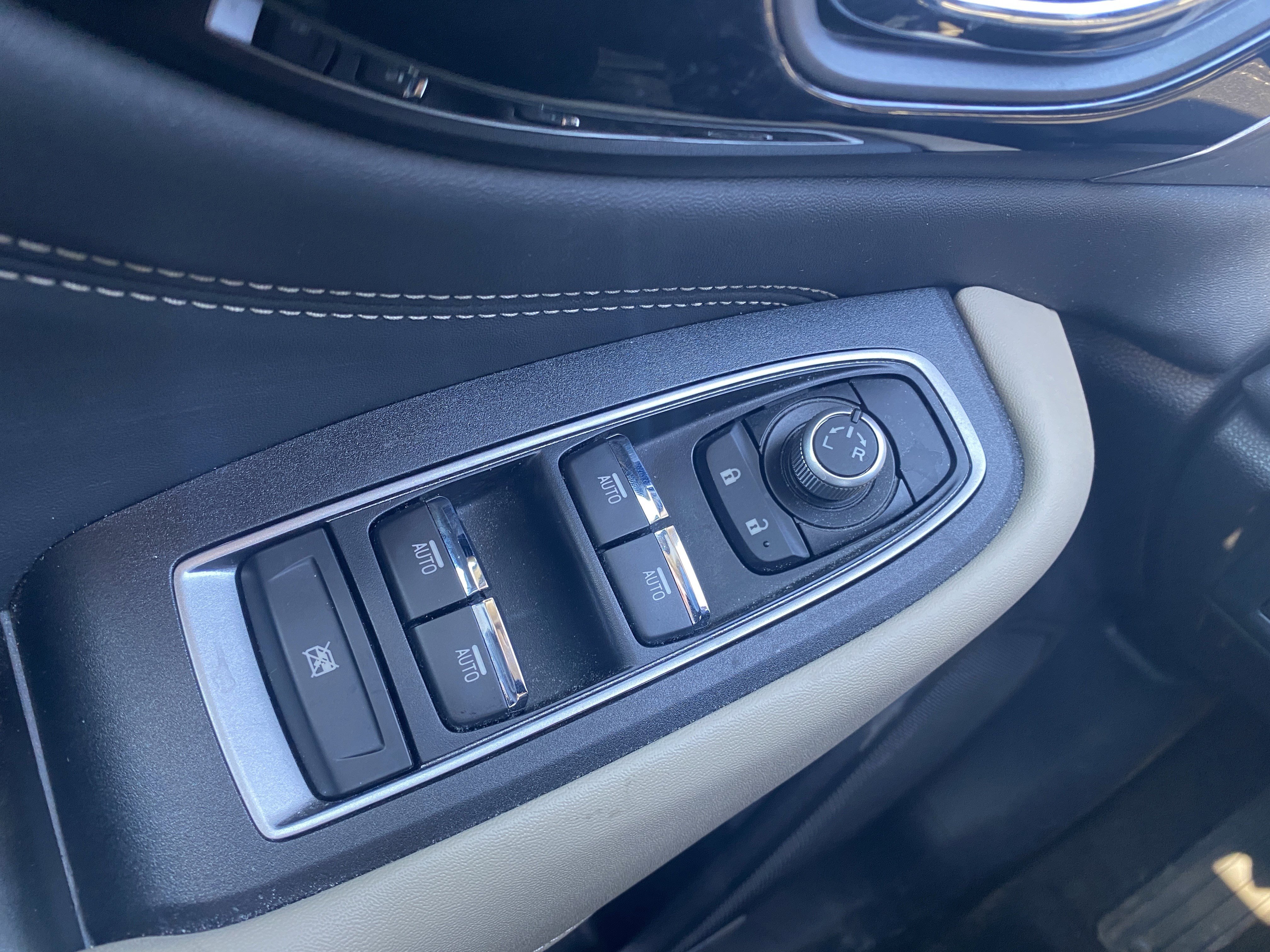 Used 2023 Subaru Outback Limited image 16