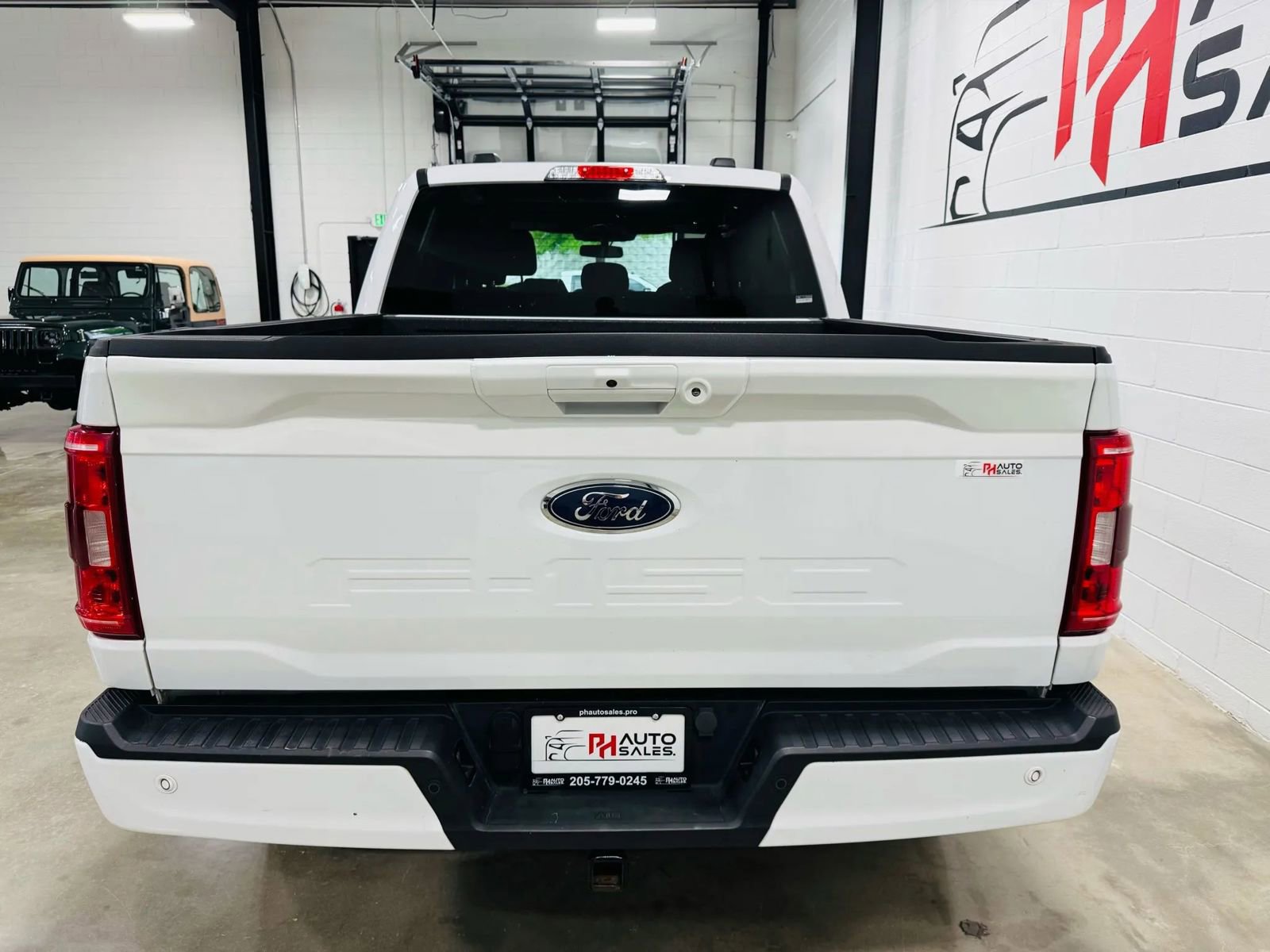 Used 2023 Ford F150 XLT w/ Equipment Group 302A High image 3