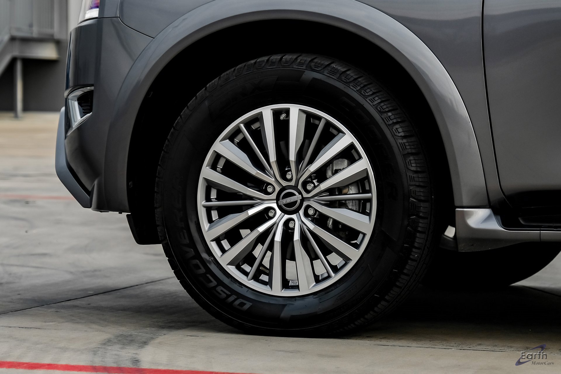 Used 2021 Nissan Armada SL w/ Captain's Chairs Package image 90