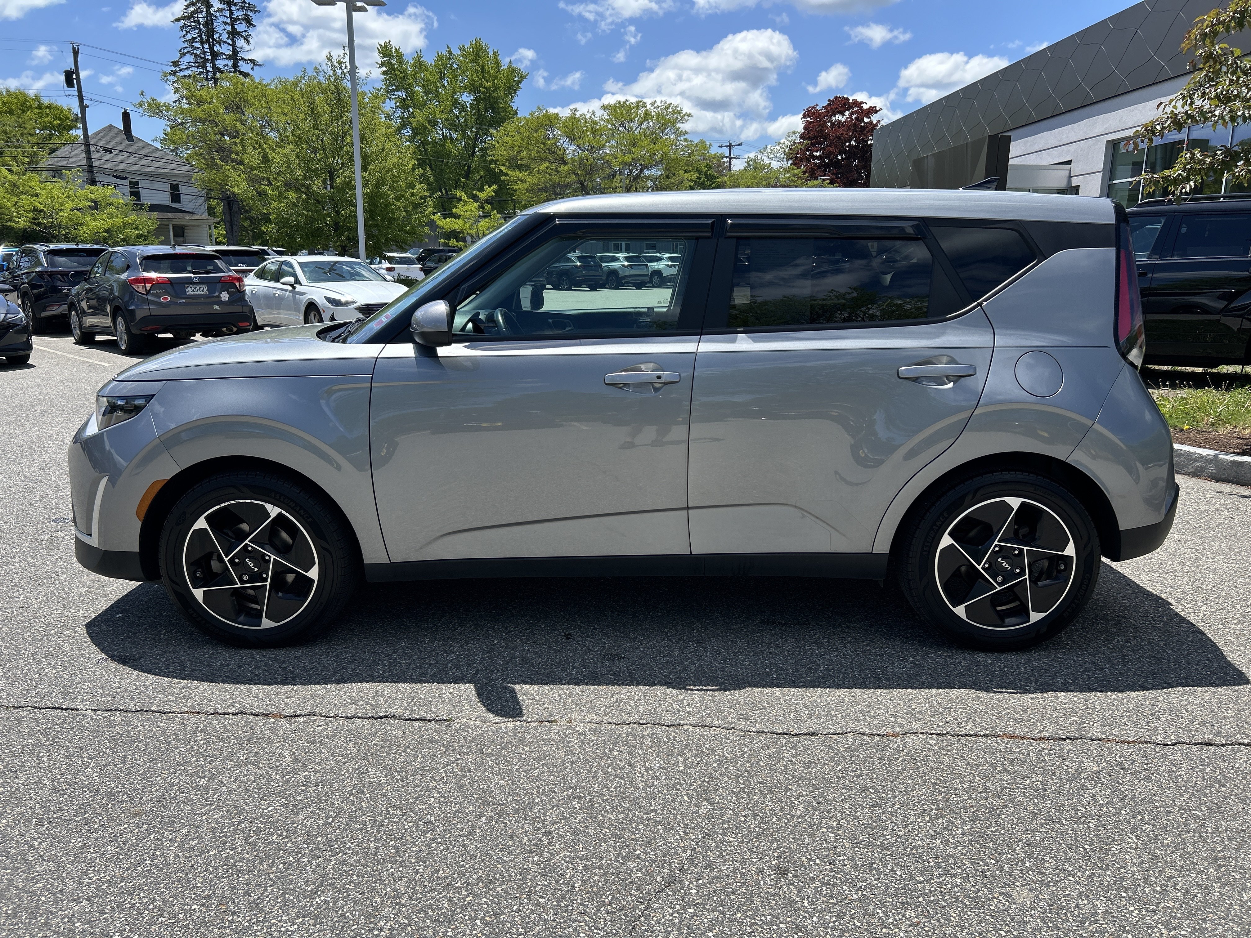 Used 2024 Kia Soul EX FWD image 8