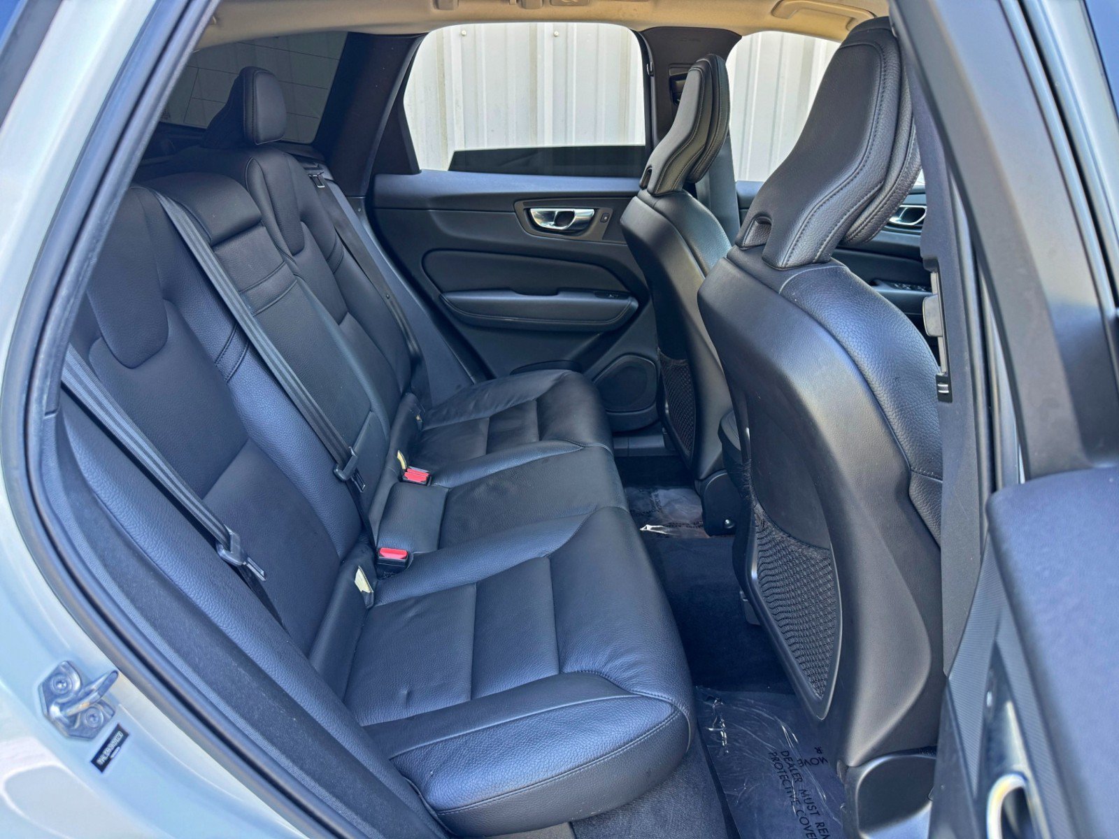 Used 2022 Volvo XC60 B5 Momentum w/ Advanced Package AWD/4WD image 43