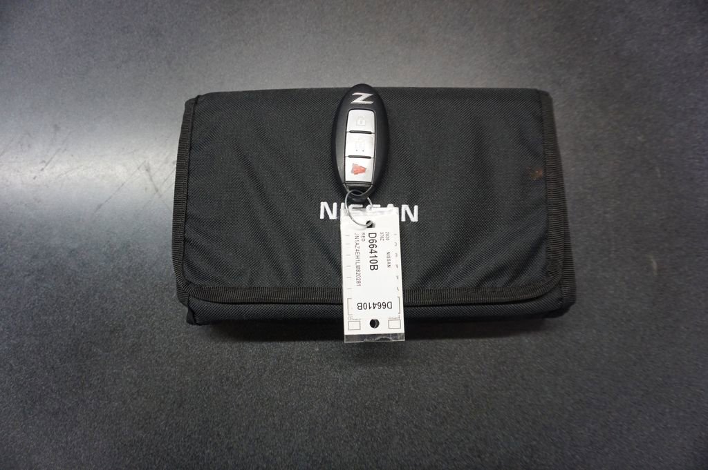 Used 2020 Nissan 370Z Coupe image 12