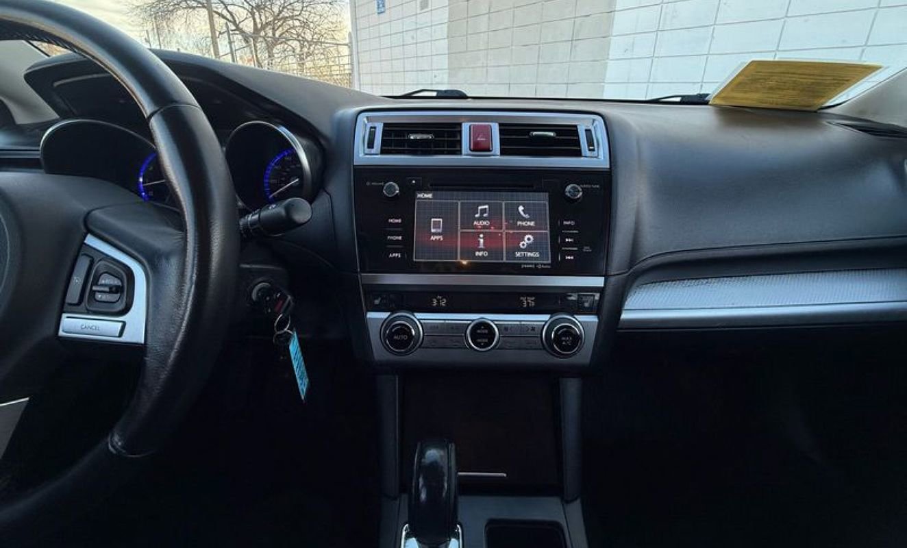 Used 2016 Subaru Legacy 2.5i Premium image 10