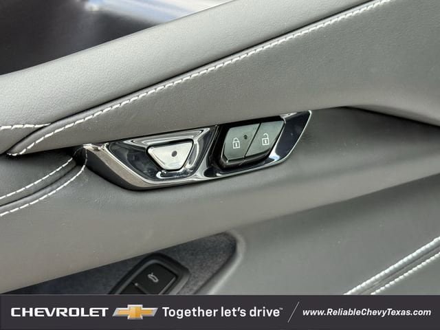 New 2026 Chevrolet Corvette Stingray Premium Cpe w/ Stealth Interior Trim Package RWD image 31