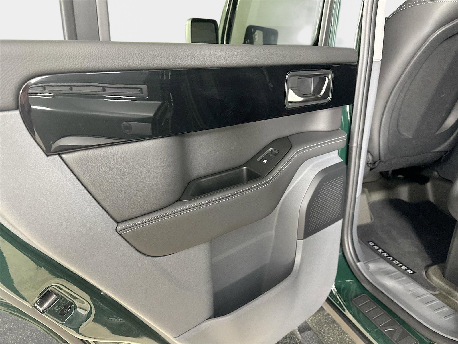 Used 2024 INEOS Grenadier image 36