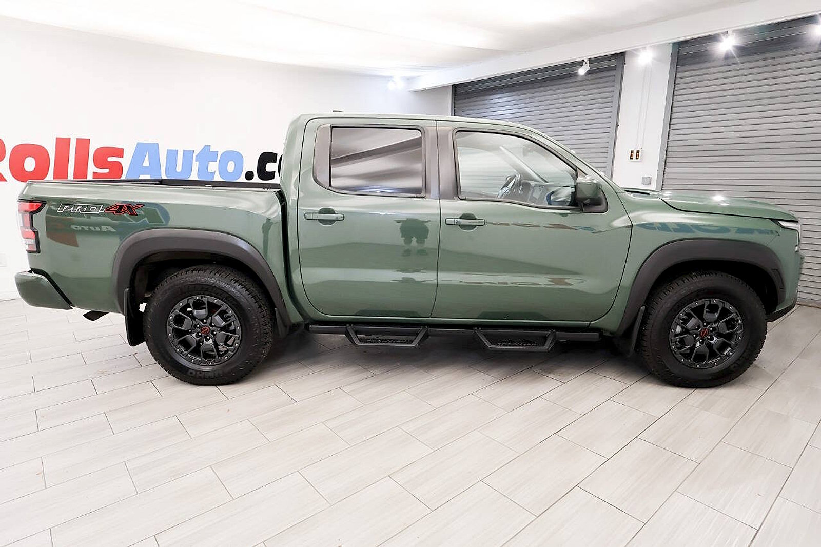 Used 2023 Nissan Frontier PRO-4X w/ Pro-4X Premium Package AWD/4WD image 6
