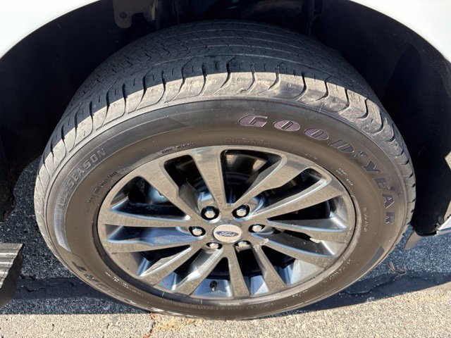 Used 2021 Ford Expedition Max Limited AWD/4WD image 23