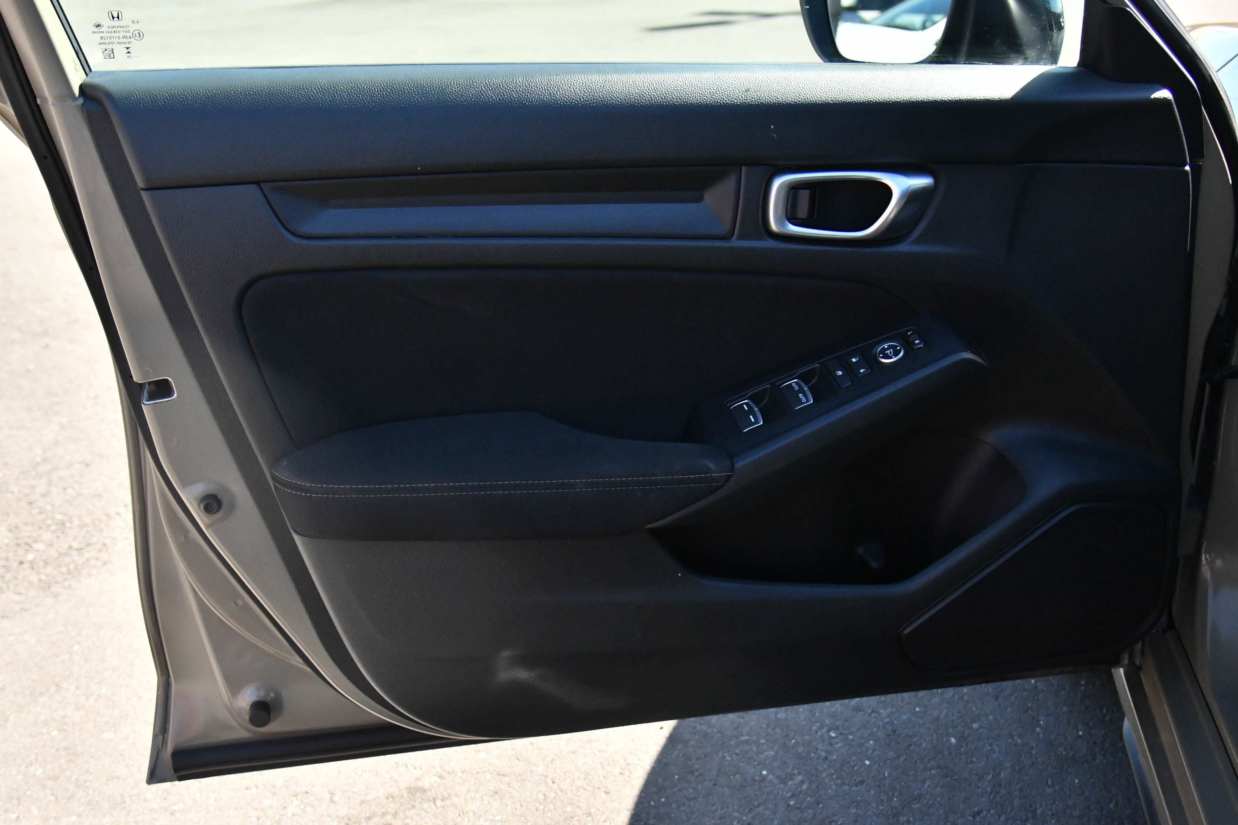 Used 2025 Honda Civic Sport image 13