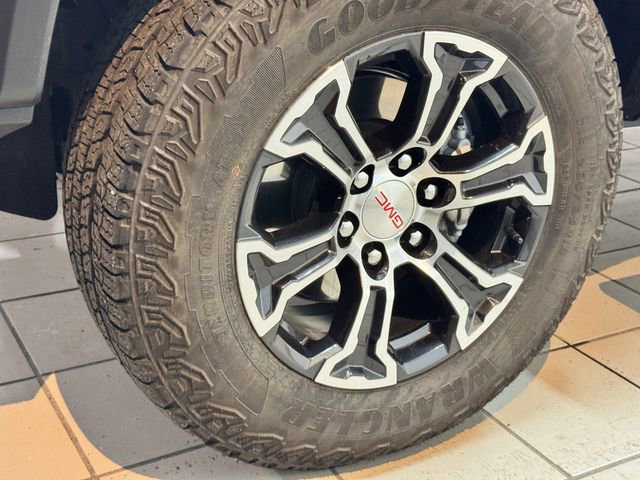 Certified 2024 GMC Canyon AT4 w/ Canyon Safety Plus Package image 17
