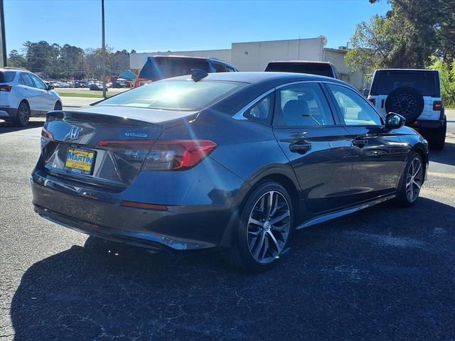 Used 2023 Honda Civic Touring image 2
