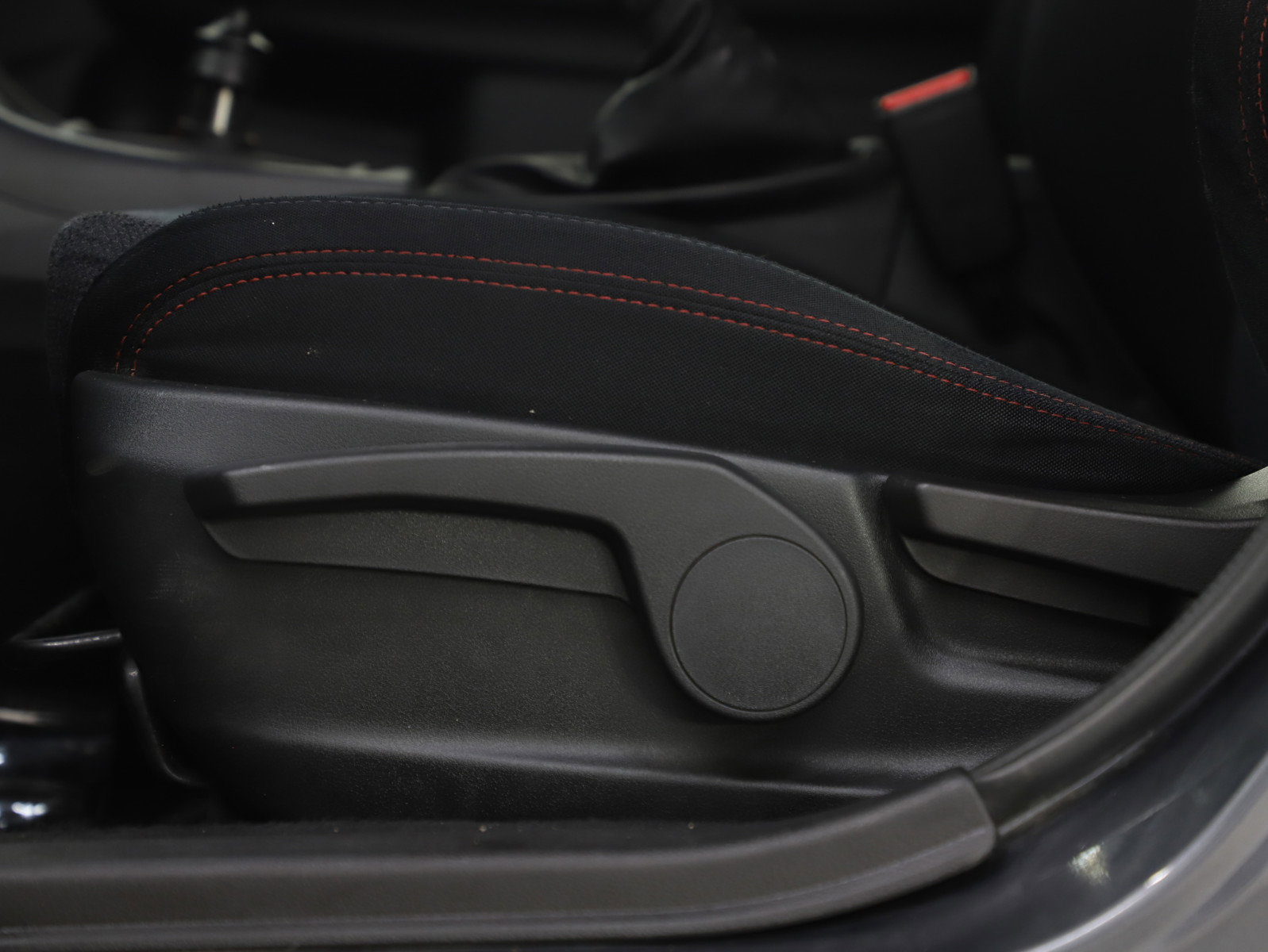 Used 2020 Subaru WRX AWD/4WD image 24