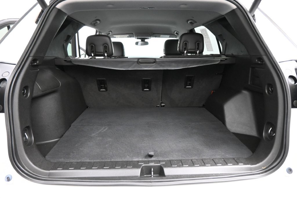 Used 2019 Chevrolet Equinox Premier AWD/4WD image 18