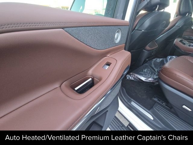 New 2027 Lincoln Navigator Reserve AWD/4WD image 42