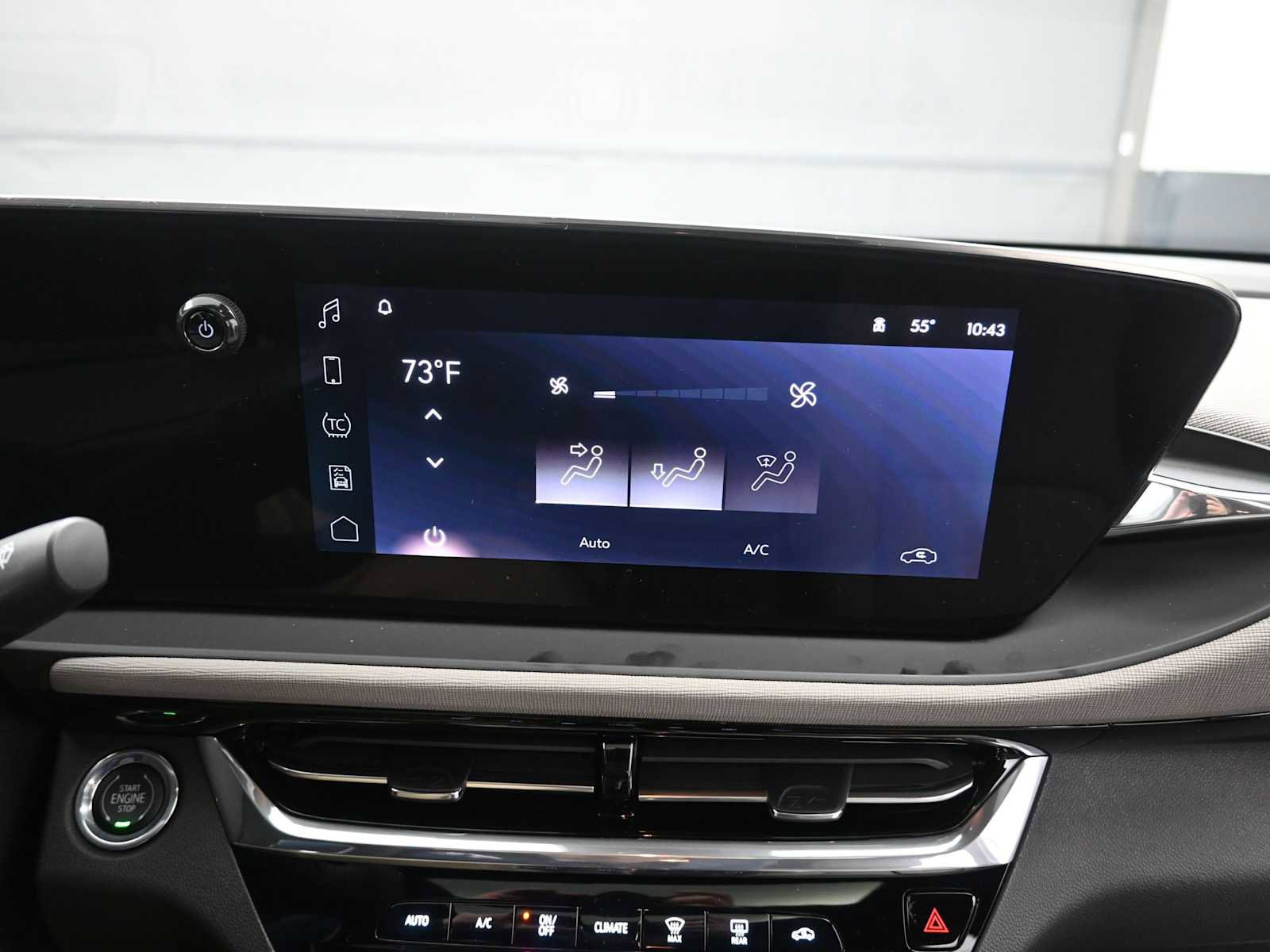 Used 2025 Buick Envista Avenir image 16