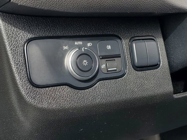 Used 2022 Mercedes-Benz Sprinter 1500 image 9