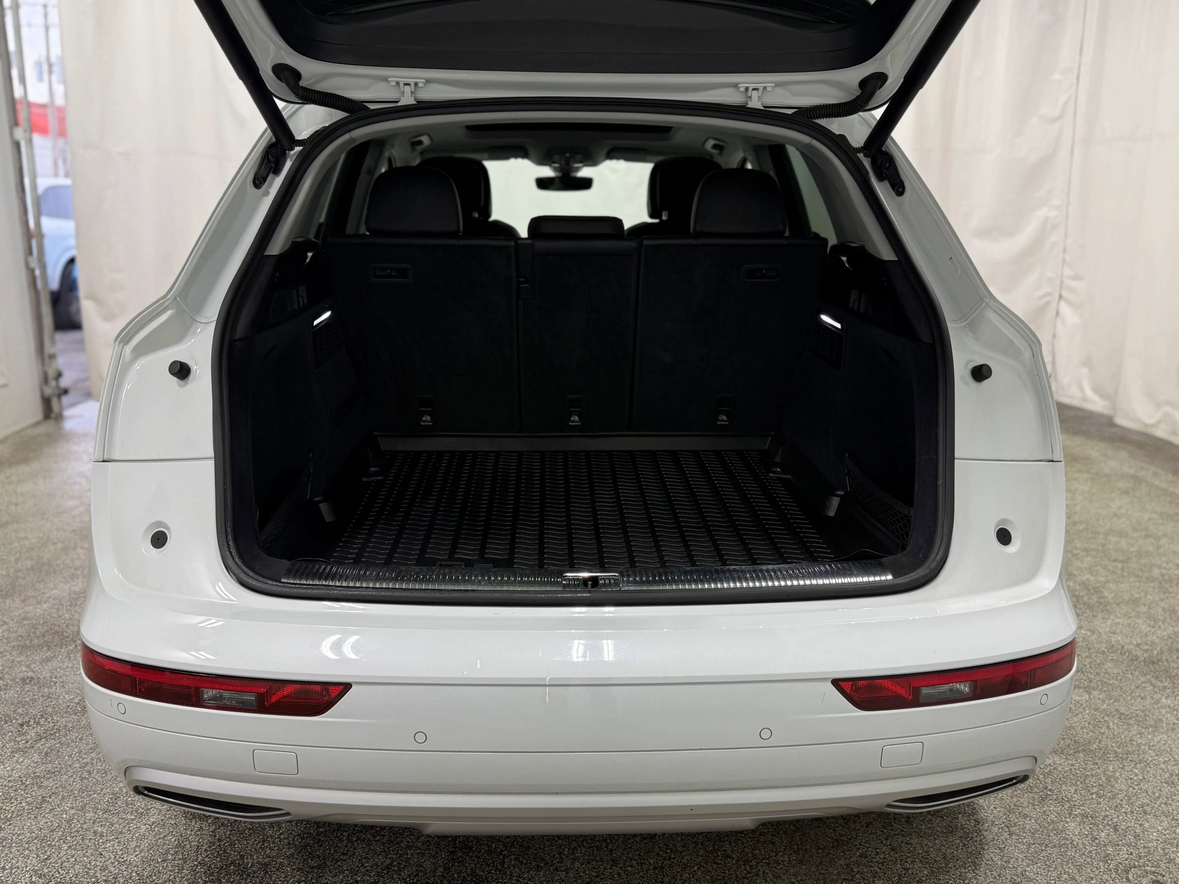 Used 2019 Audi Q5 Prestige AWD/4WD image 38