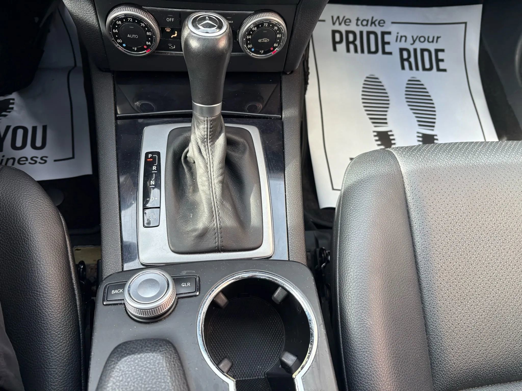 Used 2010 Mercedes-Benz GLK 350 4MATIC image 19