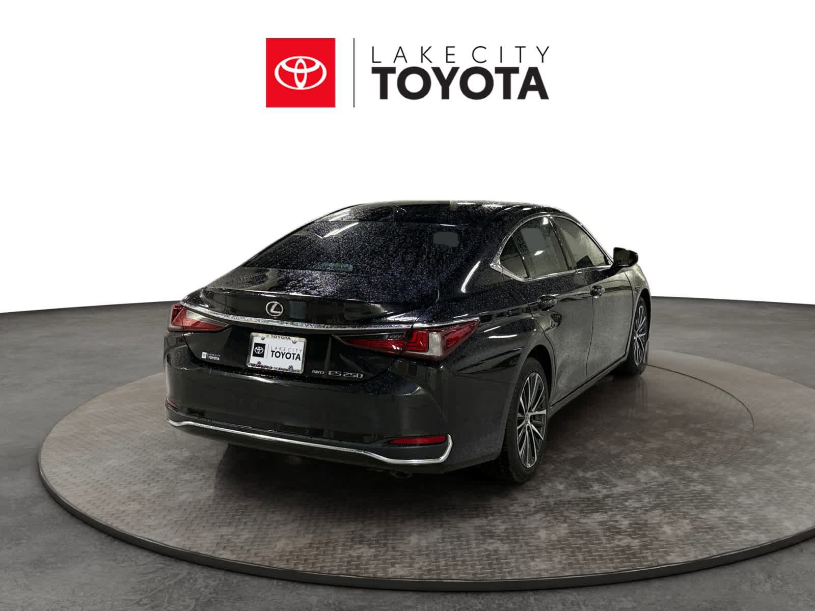 Used 2023 Lexus ES 250 w/ Premium Package AWD/4WD image 9