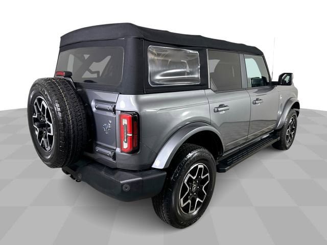 Used 2022 Ford Bronco Outer Banks image 8